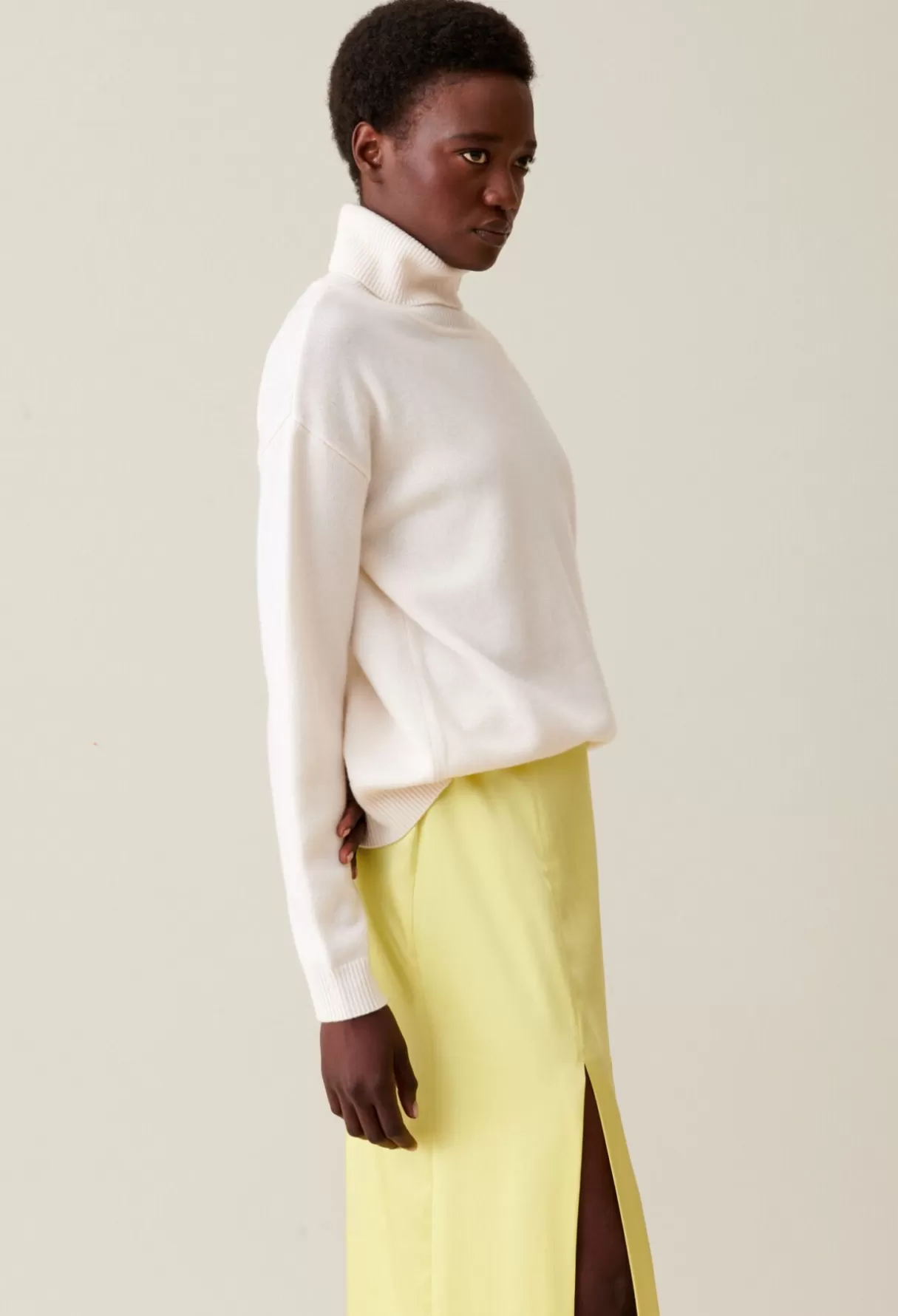 Pulls Et Cardigans-Claudie Pierlot Col roulé 100% cachemire Ecru