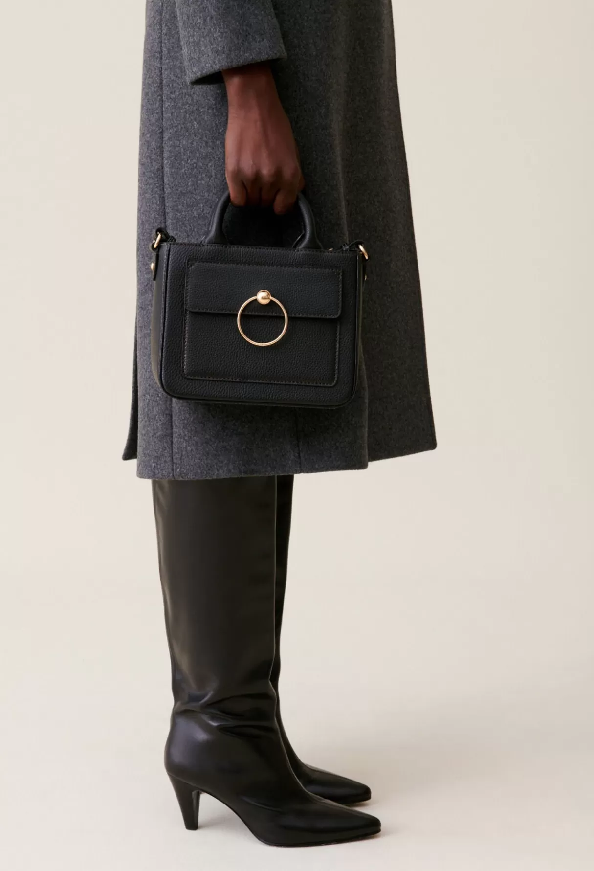 Sacs à Bandoulière-Claudie Pierlot Sac Anouck cuir grainé Noir